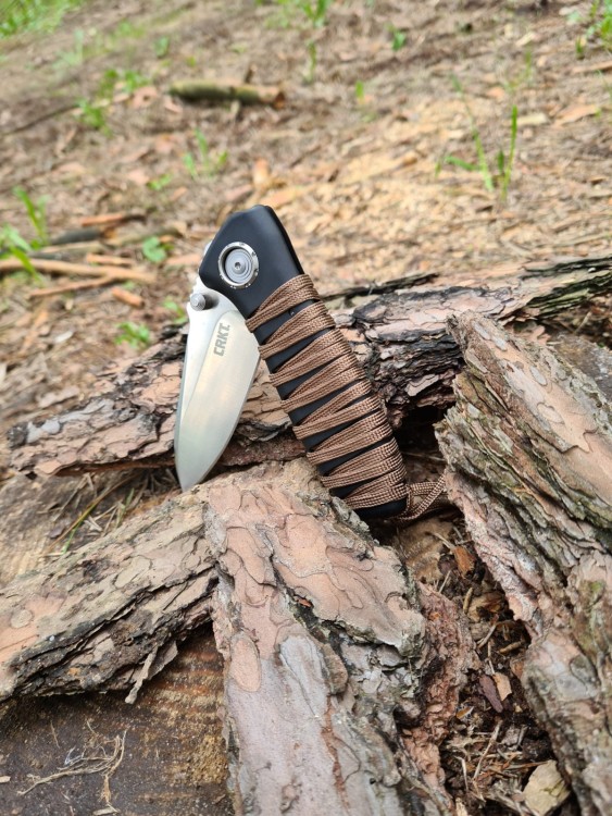 Salvos.eu
CRKT Parascale Deadbolt Lock folding knife CR6235 Salvos.eu
CRKT Parascale Deadbolt Lock folding knife CR6235