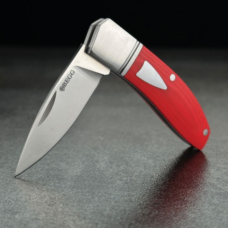 Begg Mini Hunter Slip Joint Red