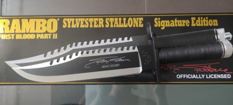 Нож Rambo First Blood Part II Stallone Signature Edition