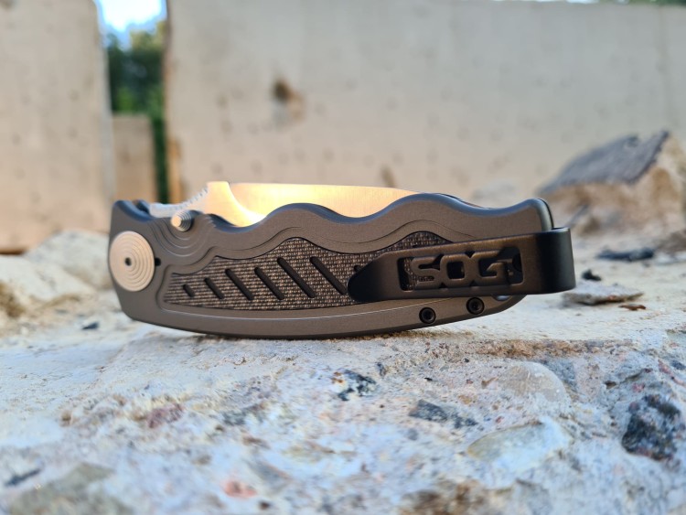 salvos.eu
SOG Zoom CPM S30V folding knife carbon fiber ZM1018-BX salvos.eu
SOG Zoom CPM S30V folding knife carbon fiber ZM1018-BX