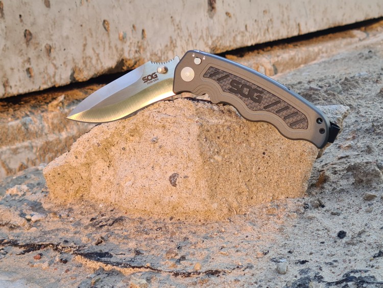 salvos.eu
SOG Zoom CPM S30V folding knife carbon fiber ZM1018-BX salvos.eu
SOG Zoom CPM S30V folding knife carbon fiber ZM1018-BX