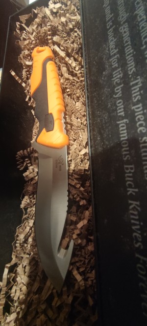 salvos.eu
Buck Pursuit Pro Guthook 657ORG Knives
