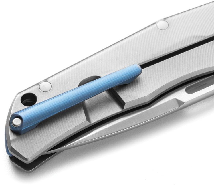 Taschenmesser LionSteel Q4ttro | Titanium Grey CF | MagnaCut Taschenmesser LionSteel Q4ttro | Titanium Grey CF | MagnaCut