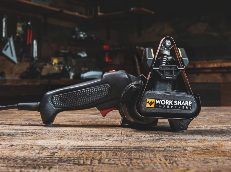 Электрическая точилка для ножей Work Sharp Knife & Tool Sharpener MK II 220V Электрическая точилка для ножей Work Sharp Knife & Tool Sharpener MK II 220V