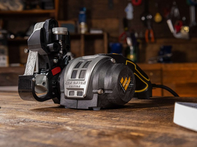 Электрическая точилка Work Sharp Ken Onion Edition Knife & Tool Sharpener Mk.2 Электрическая точилка Work Sharp Ken Onion Edition Knife & Tool Sharpener Mk.2