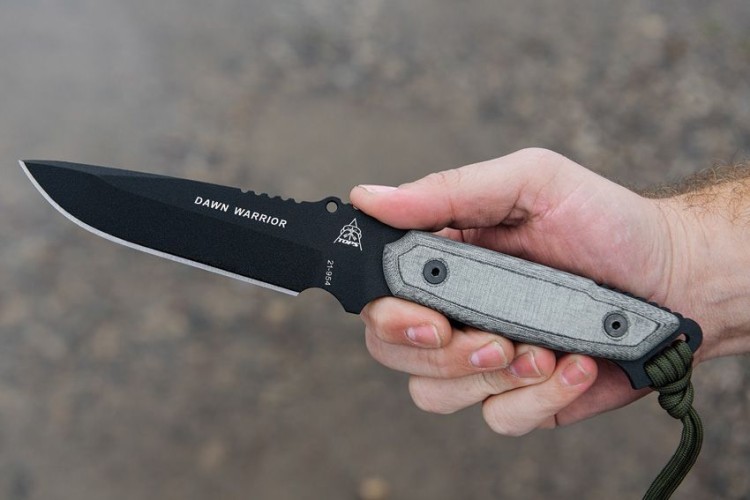 Feststehendes Messer TOPS Dawn Warrior Feststehendes Messer TOPS Dawn Warrior