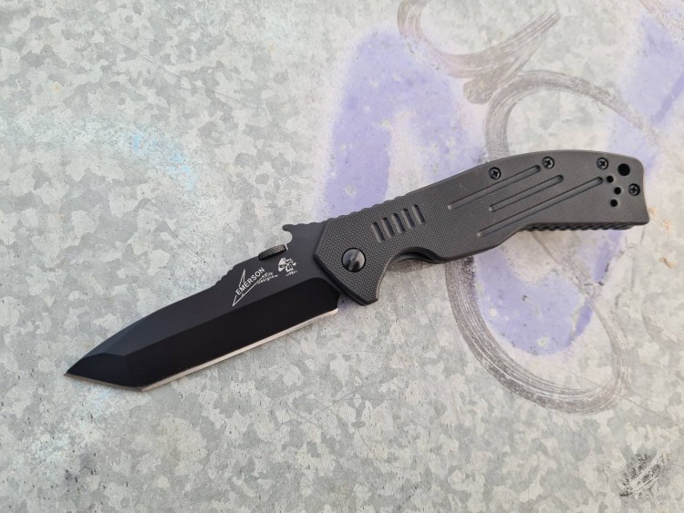 salvos.eu
Kershaw Emerson CQC-8K folding knife 6044TBLK salvos.eu
Kershaw Emerson CQC-8K folding knife 6044TBLK
