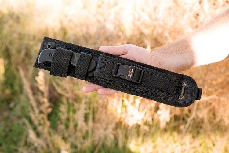 Cuchillo Cuchillo | Navajas TOPS Mission Team 21