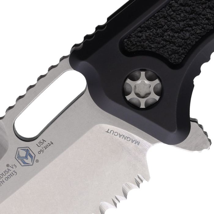 Heretic Knives Medusa | SW Black | MagnaCut Heretic Knives Medusa | SW Black | MagnaCut