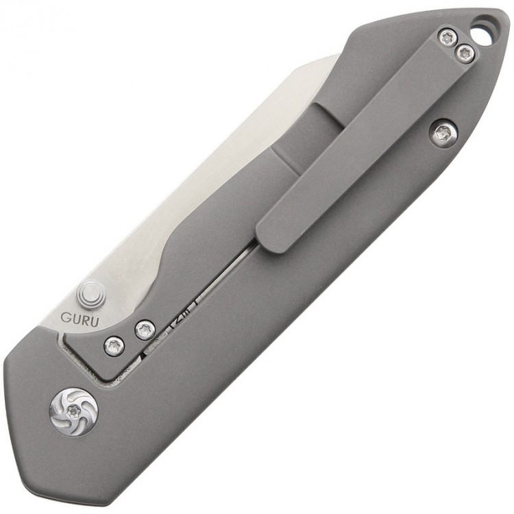 Kizer Cutlery Guru Thumb Stud with Holes folding knife Kizer Cutlery Guru Thumb Stud with Holes folding knife